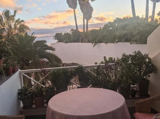 Modern & Spacious Isla, Puerto Del Carmen